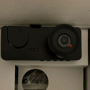 The Dual Dash Camaras 1080p HD In-Car Video Recorder is a high-quality dash came